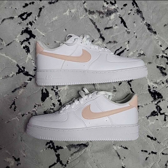 Size 11 W - Nike Air Force 1 Next Nature 2022 (Used) - Picture 1 of 6